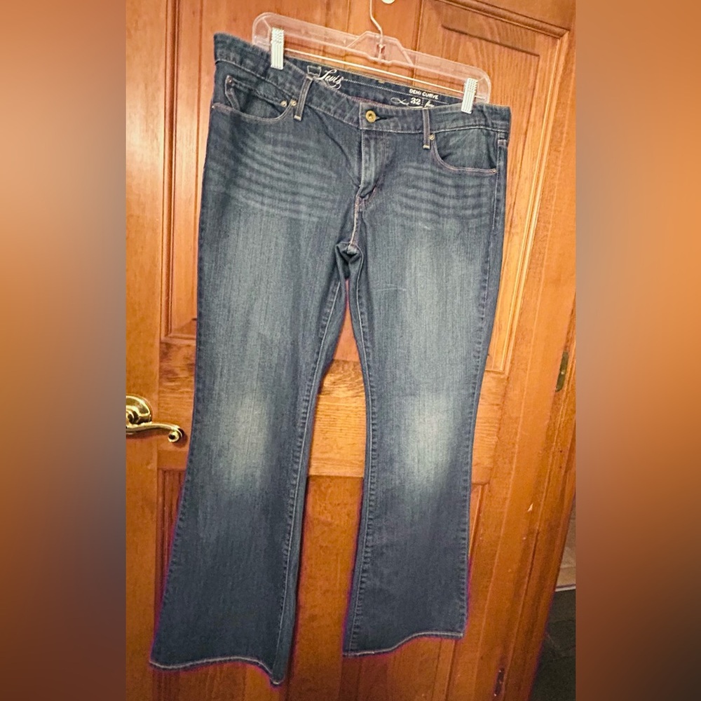 Levi’s Blue Flare Jeans 32x32